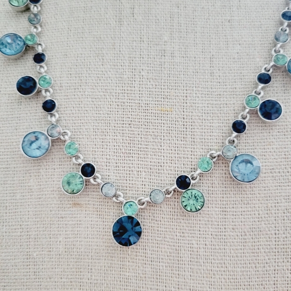 Napier rhinestone necklace - Picture 4 of 7